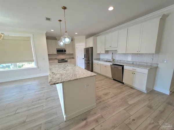 $459,900 | 5642 Dunbar Circle, Milton, FL 32583