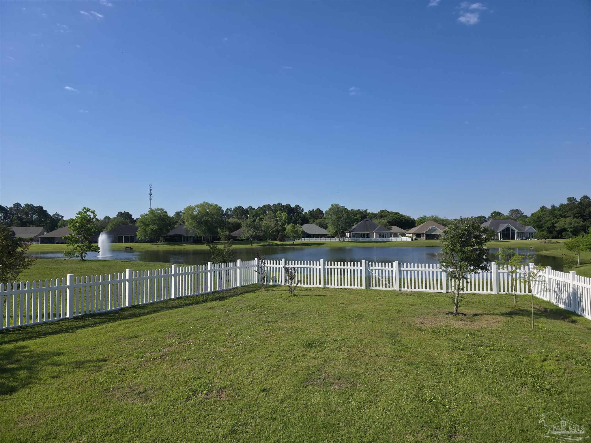 5642 Dunbar Circle Milton, FL 32583 - Photo 5 of 35