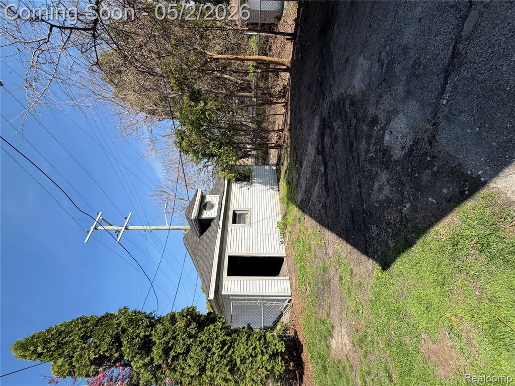 10 Perrin Street River Rouge, MI 48218 - Photo 16 of 17