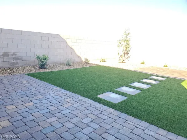 $2,695 | 2448 Bellinzona Place, Henderson, NV 89044