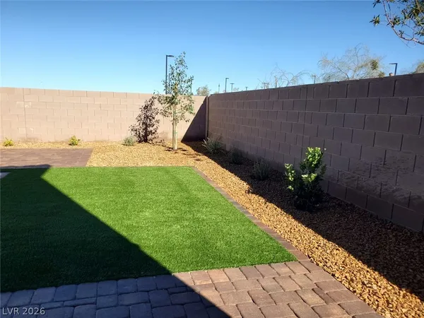 $2,695 | 2448 Bellinzona Place, Henderson, NV 89044