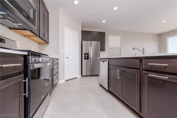 $2,695 | 2448 Bellinzona Place, Henderson, NV 89044