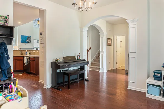 $384,999 | 424 Gianna Lane, Goose Creek, SC 29445