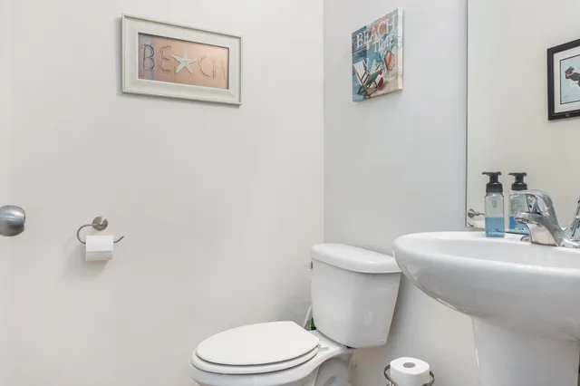 $384,999 | 424 Gianna Lane, Goose Creek, SC 29445