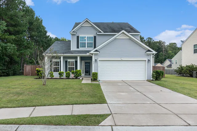 $384,999 | 424 Gianna Lane, Goose Creek, SC 29445