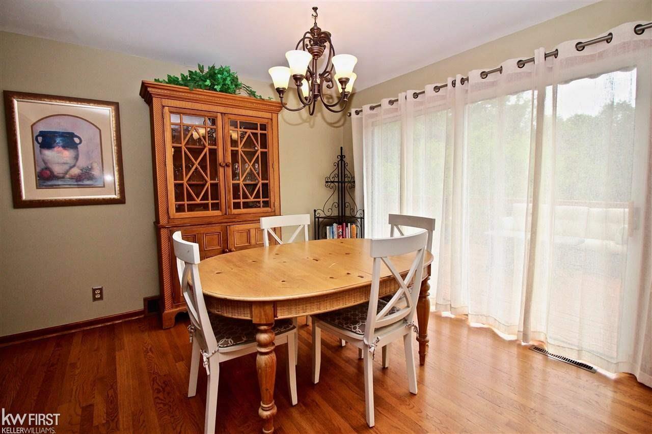 11163 West Mount Morris Road Flushing, MI 48433 - Photo 19 of 58 21466578-18.JPG