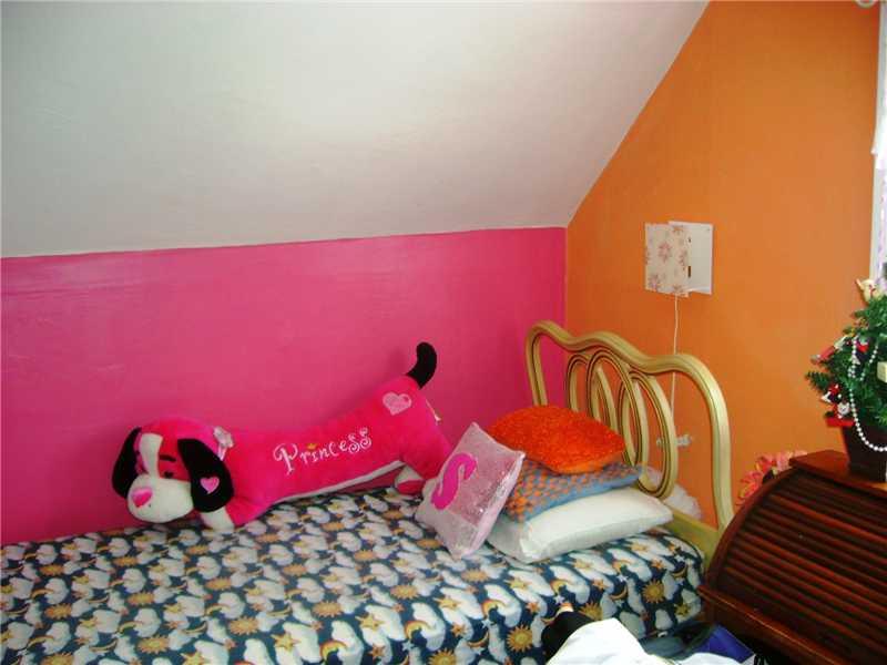 401 Jackson Road Plum, PA 15239 - Photo 11 of 16 Bedroom.