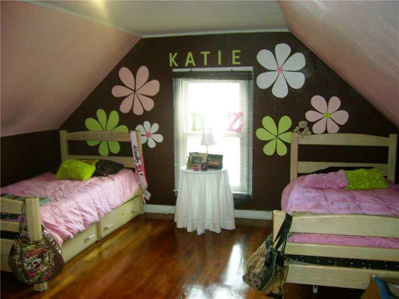 401 Jackson Road Plum, PA 15239 - Photo 14 of 16 Bedroom.