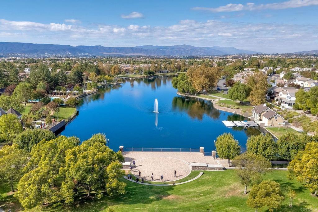 40238 Rosewell Court Temecula, CA 92591 - Photo 33 of 38 a view of a city