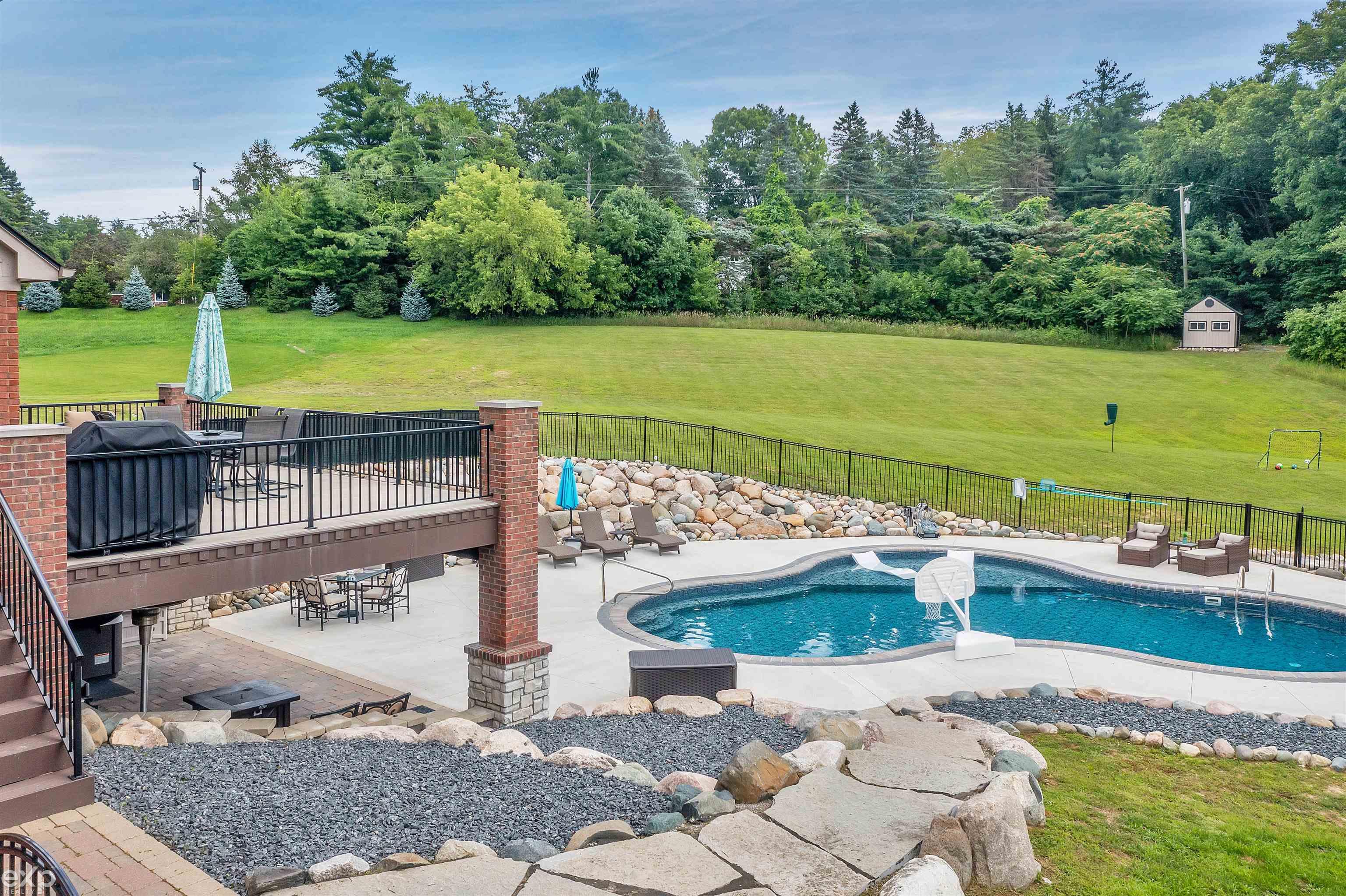 8597 Morningside Drive Romeo, MI 48065 - Photo 3 of 59 50116347-2.JPG