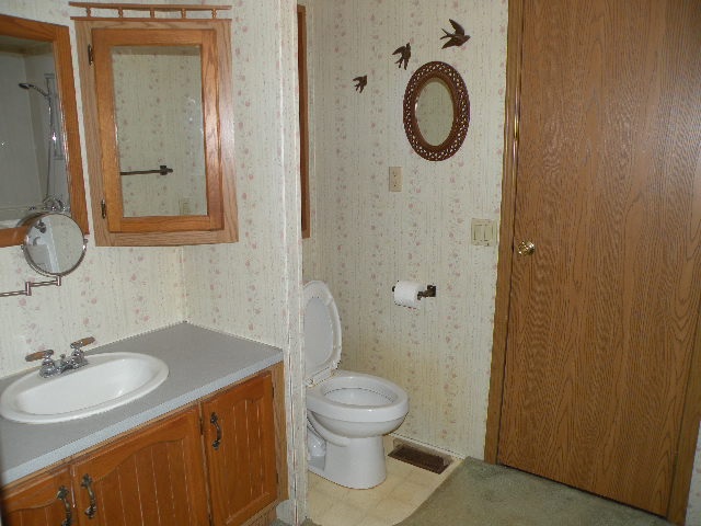 2122 Krouse Road Owosso, MI 48867 - Photo 13 of 33 Gallery Image 13