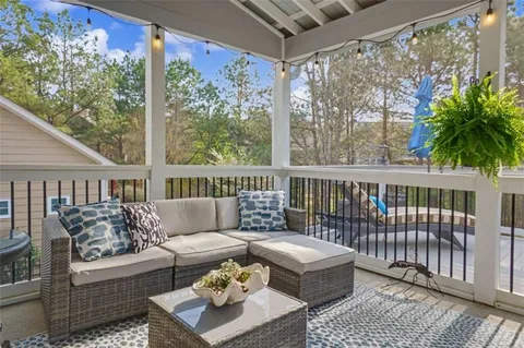 $489,900 | 7553 Copper Kettle Way, Flowery Branch, GA 30542