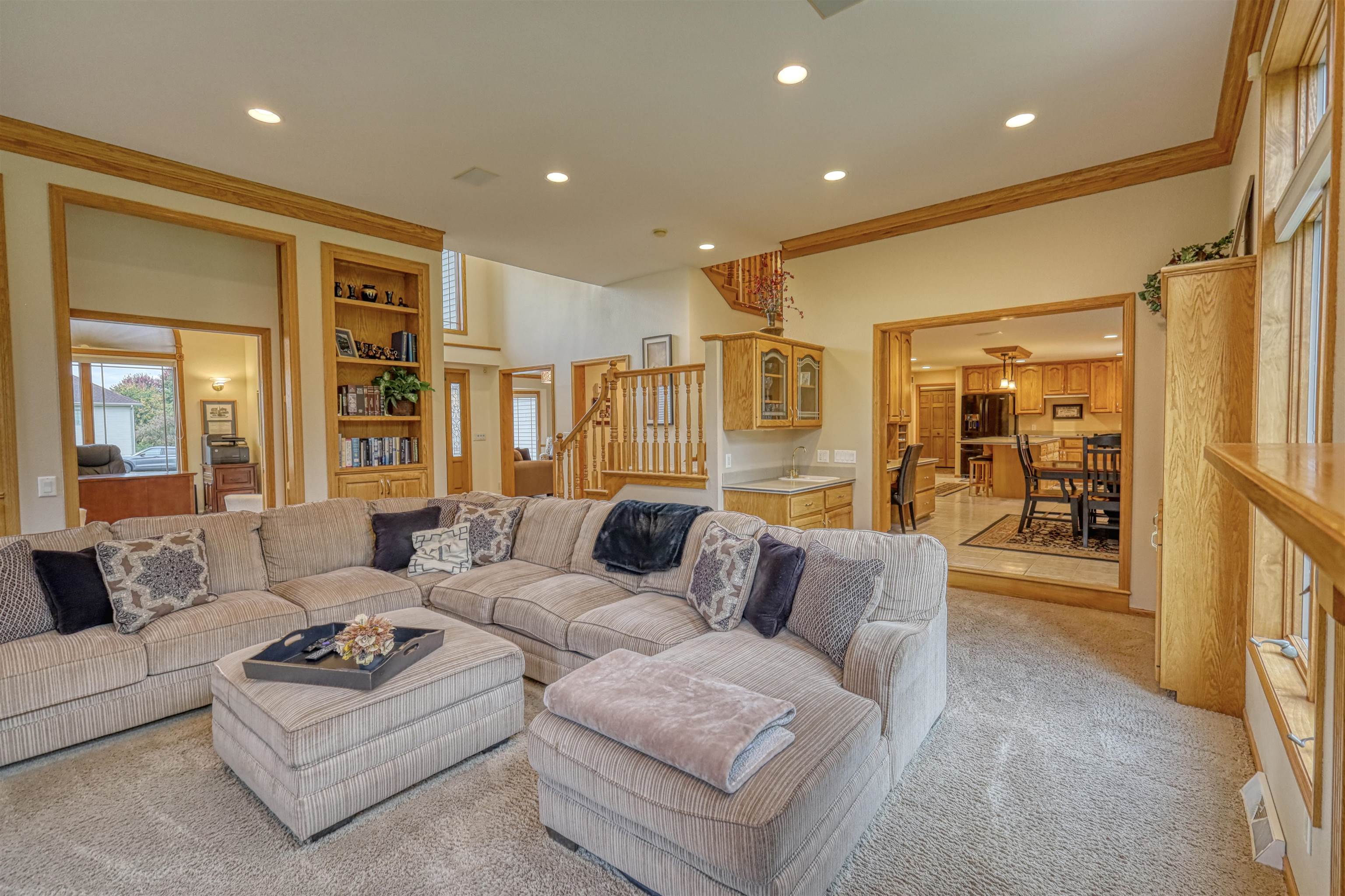 1225 St Patrick Way Sun Prairie, WI 53590 - Photo 10 of 82 Gallery Image 10