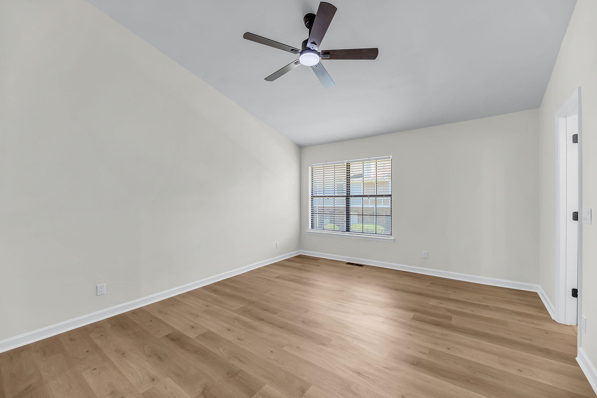 2912 Oxford Place Charleston, SC 29414 - Photo 20 of 60 CREM - 2912 Oxford Pl + Aerials + Amenit