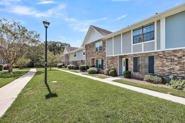 $314,900 | 2912 Oxford Place, Charleston, SC 29414