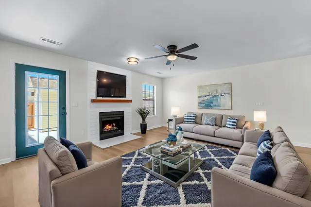 $314,900 | 2912 Oxford Place, Charleston, SC 29414