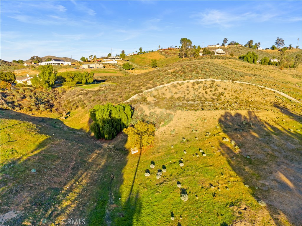 23930 Beverly Drive Menifee, CA 92587 - Photo 14 of 18