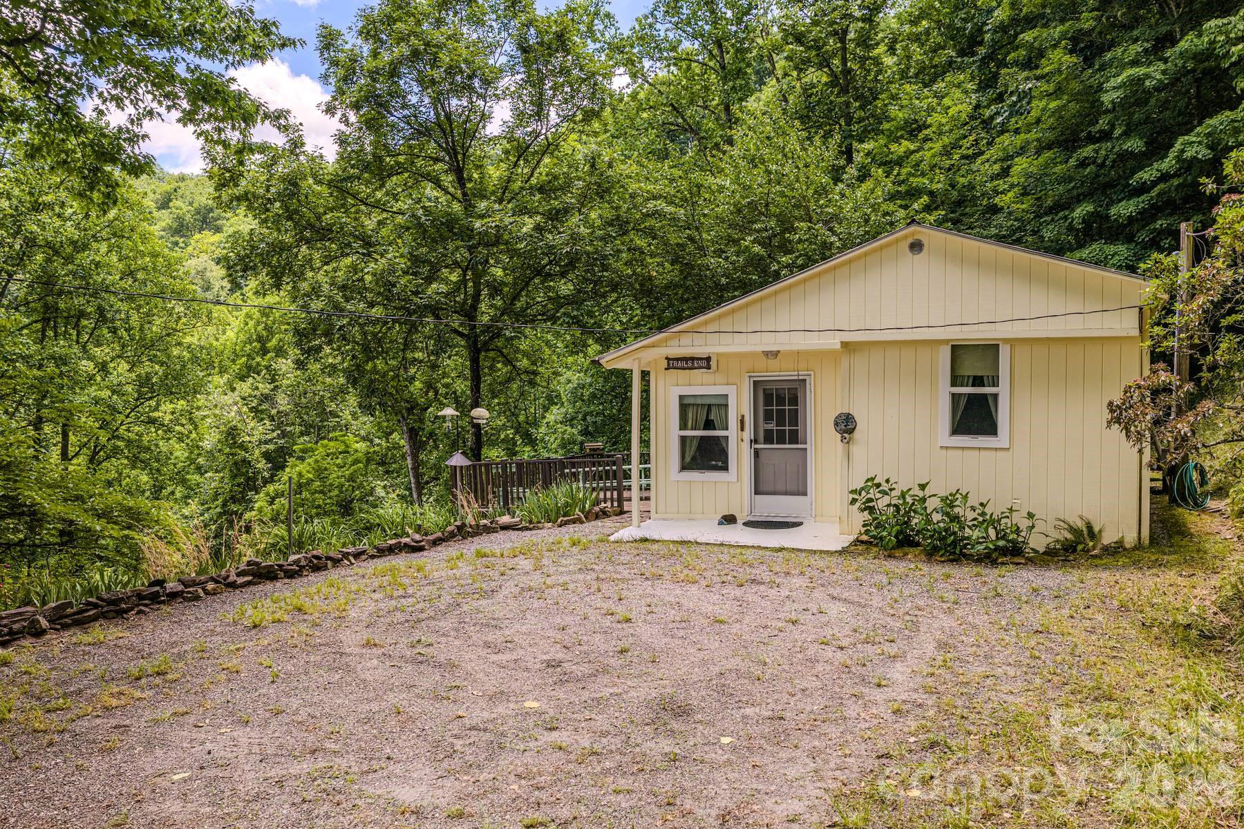 1680 Williamson Road Whittier, NC 28789 - Photo 32 of 34