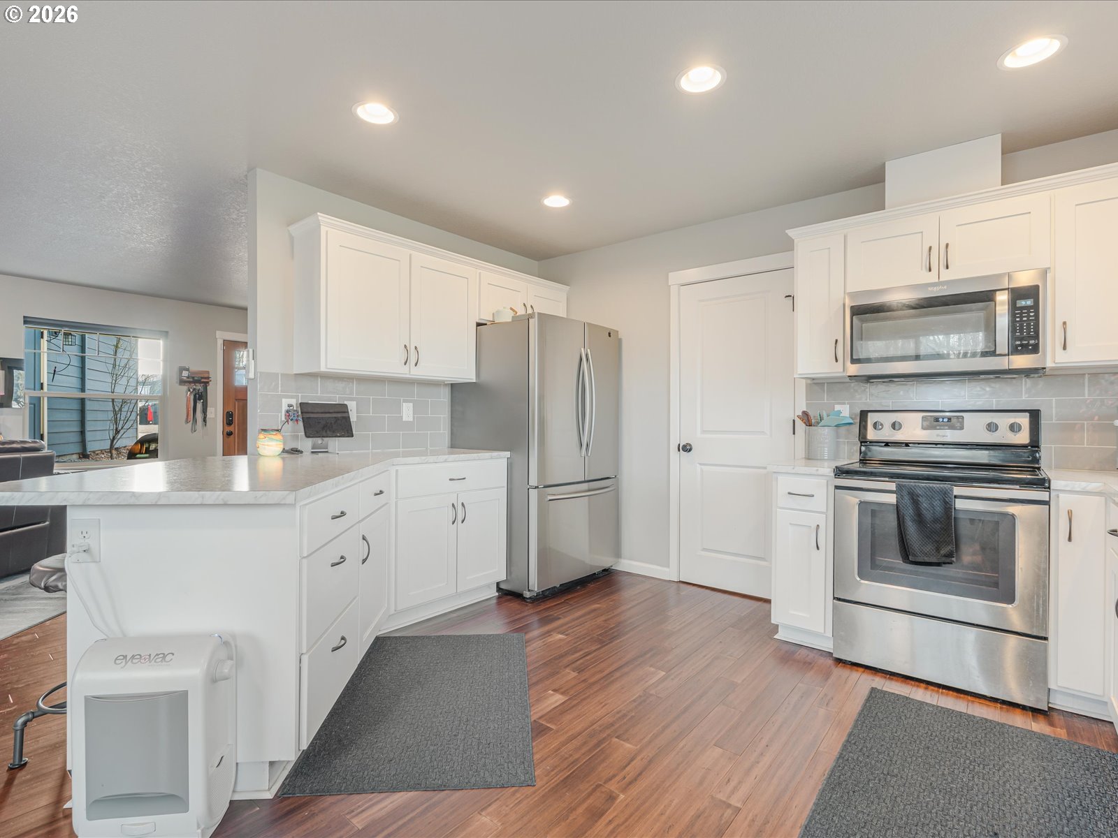 418 Sunset Court Amity, OR 97101 - Photo 8 of 30