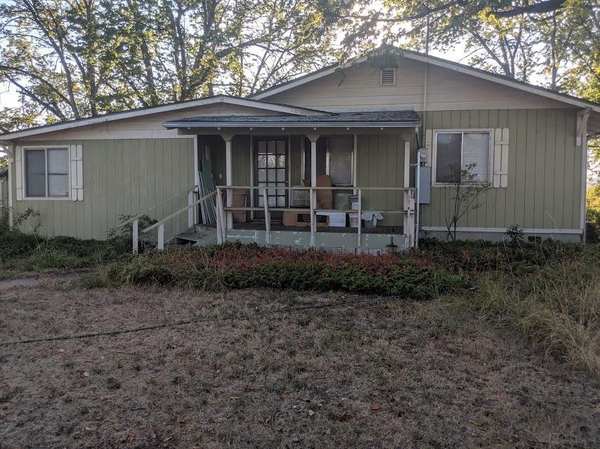 288 East Dutton Road Eagle Point, OR 97524 - Photo 1 of 7 Primary Photo