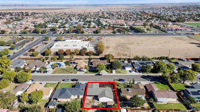 $414,900 | 433 North Santa Venetia Street, Los Banos, CA 93635