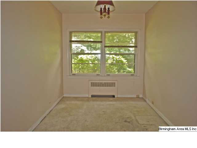 115 Red Oak Road Birmingham, AL 35206 - Photo 13 of 32