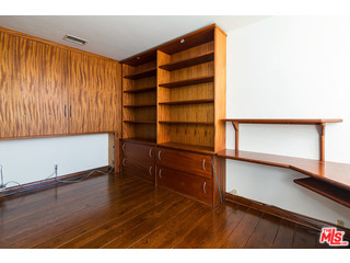 29221 Heathercliff Road, Unit 12 Malibu, CA 90265 - Photo 11 of 17