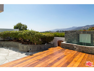 29221 Heathercliff Road, Unit 12 Malibu, CA 90265 - Photo 7 of 17