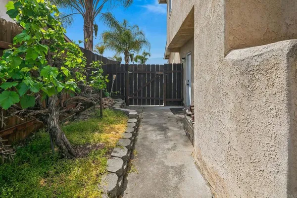 $899,000 | 9719 Button Street, Santee, CA 92071