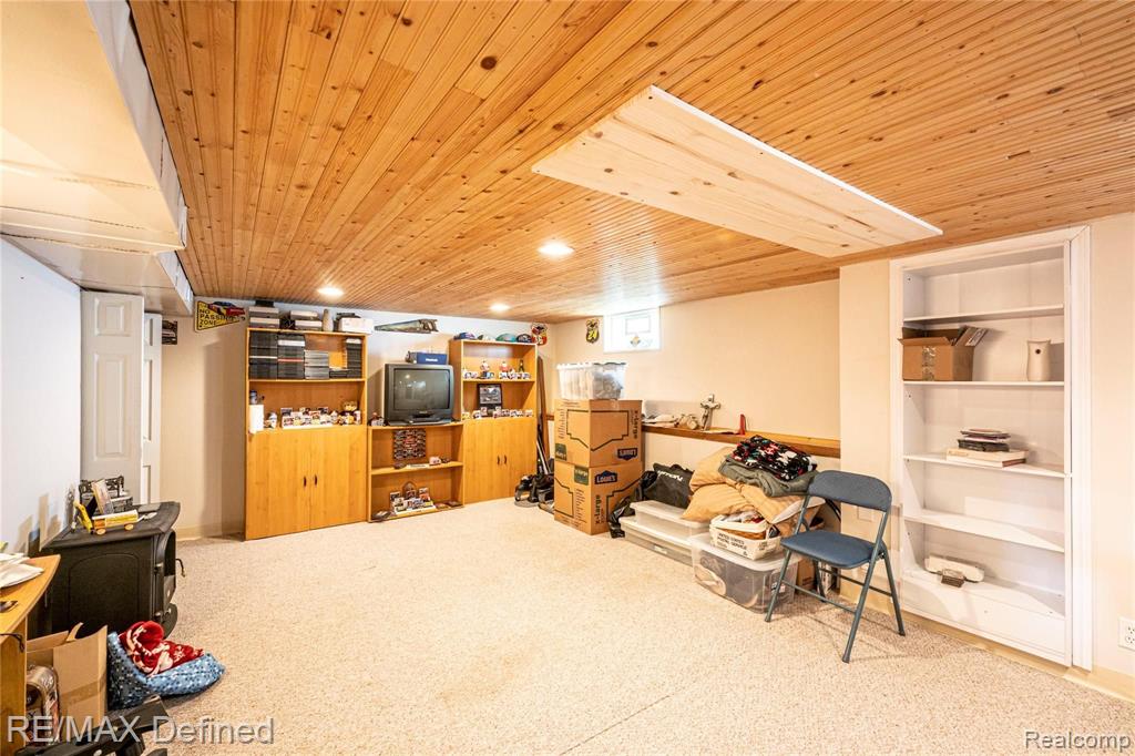 2583 Harrison Avenue Rochester Hills, MI 48307 - Photo 22 of 31