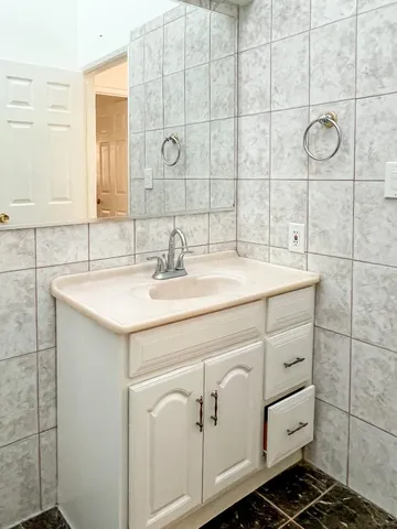 wooden floor in a room