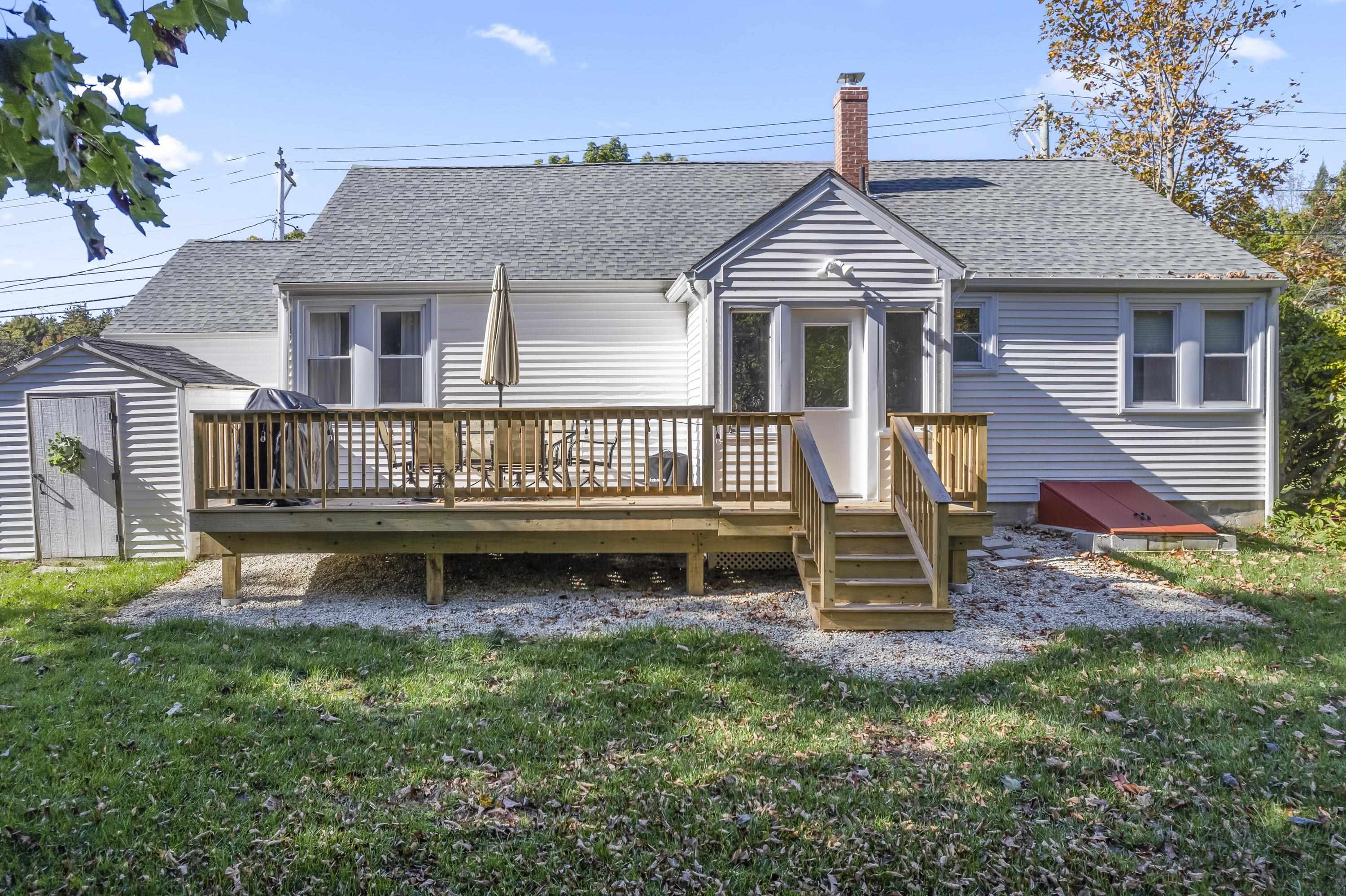 18 Bellamy Road Dover, NH 03820 - Photo 23 of 37