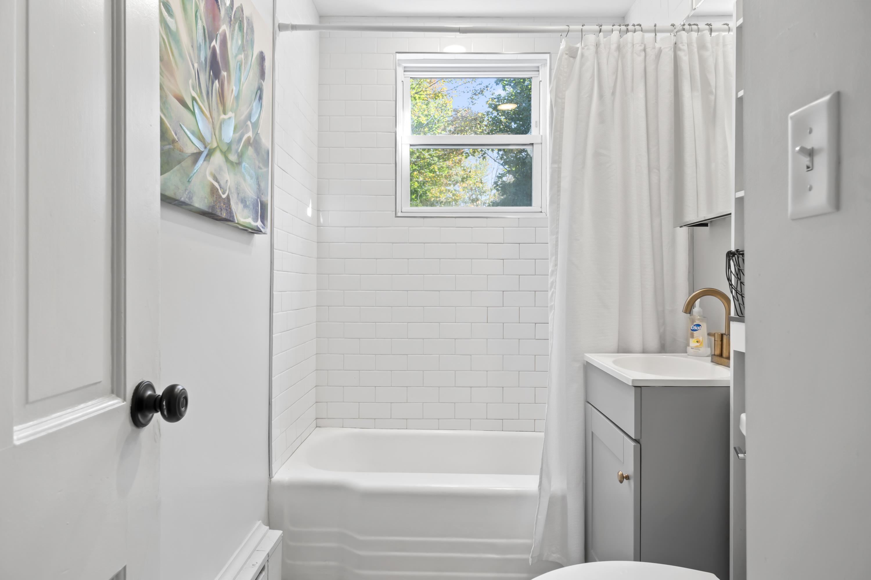 18 Bellamy Road Dover, NH 03820 - Photo 9 of 37