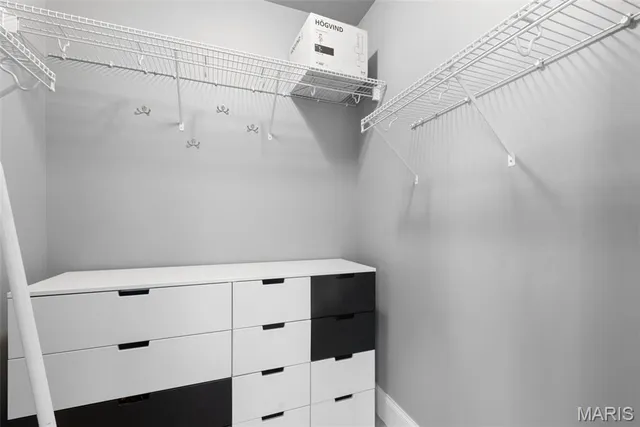 $215,000 | 4449 Olive Street, Unit 103, St. Louis, MO 63108