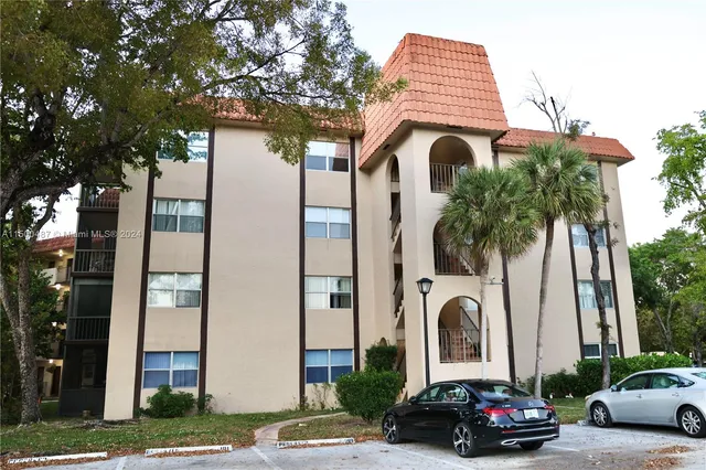 $78,500 | 6001 North Falls Cir Drive, Unit 309, Lauderhill, FL 33319