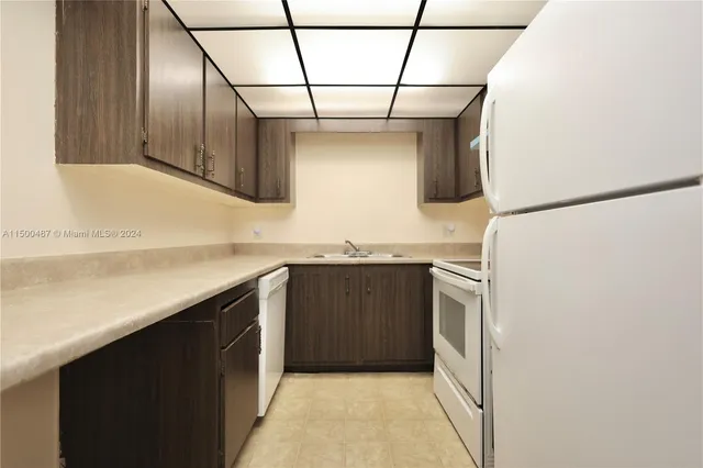 $78,500 | 6001 North Falls Cir Drive, Unit 309, Lauderhill, FL 33319