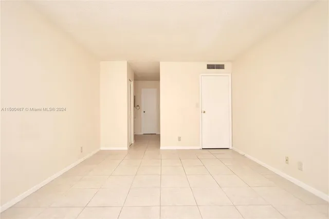 $78,500 | 6001 North Falls Cir Drive, Unit 309, Lauderhill, FL 33319
