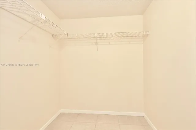 $78,500 | 6001 North Falls Cir Drive, Unit 309, Lauderhill, FL 33319