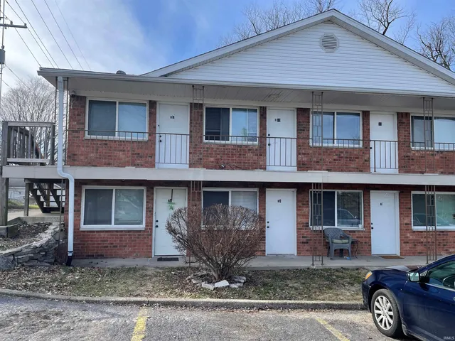 $625 | 1005 North Rogers Street, Unit B16, Bloomington, IN 47404