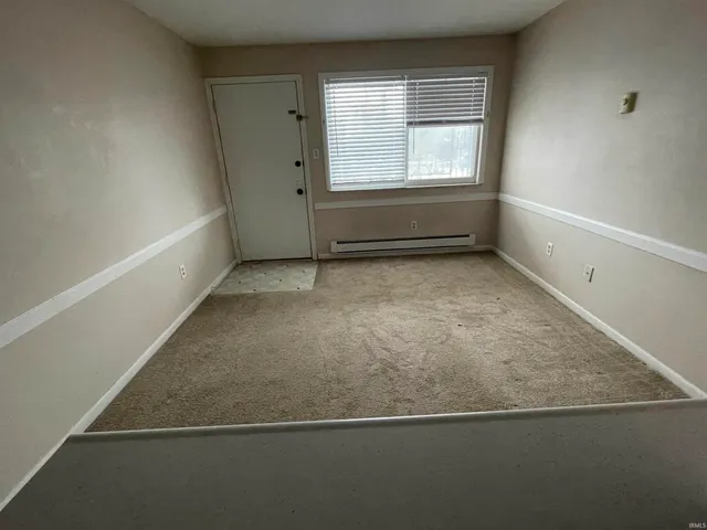 $625 | 1005 North Rogers Street, Unit B16, Bloomington, IN 47404