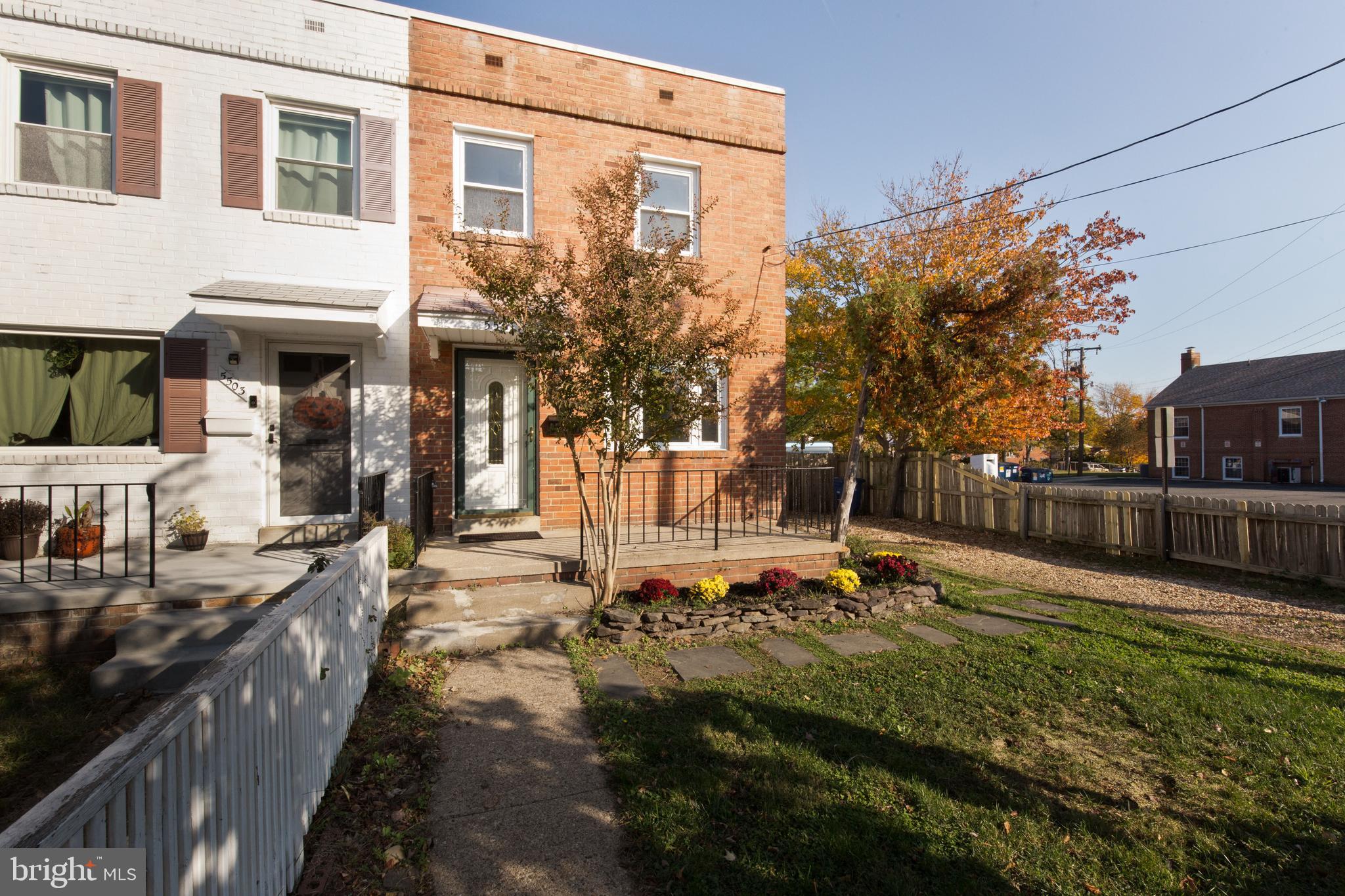 5501 7th Road South Arlington, VA 22204 - Photo 1 of 28 Gallery Image 1