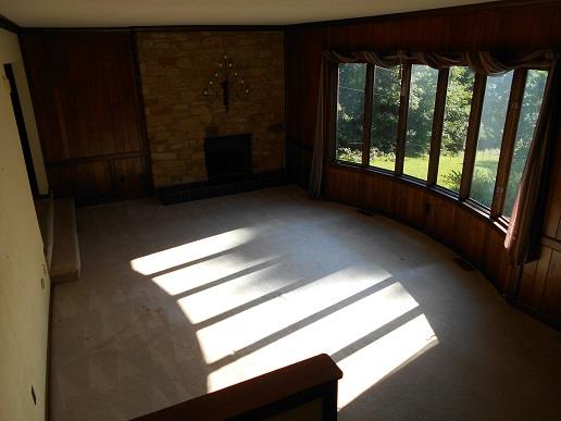 201 Post Road Waverly, TN 37185 - Photo 10 of 16 LIVING ROOM