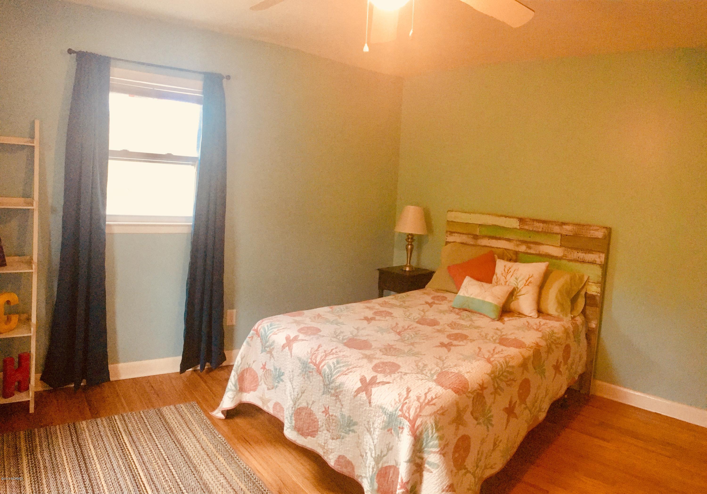 1430 Robin Hood Road Wilmington, NC 28401 - Photo 19 of 35 BR2 2