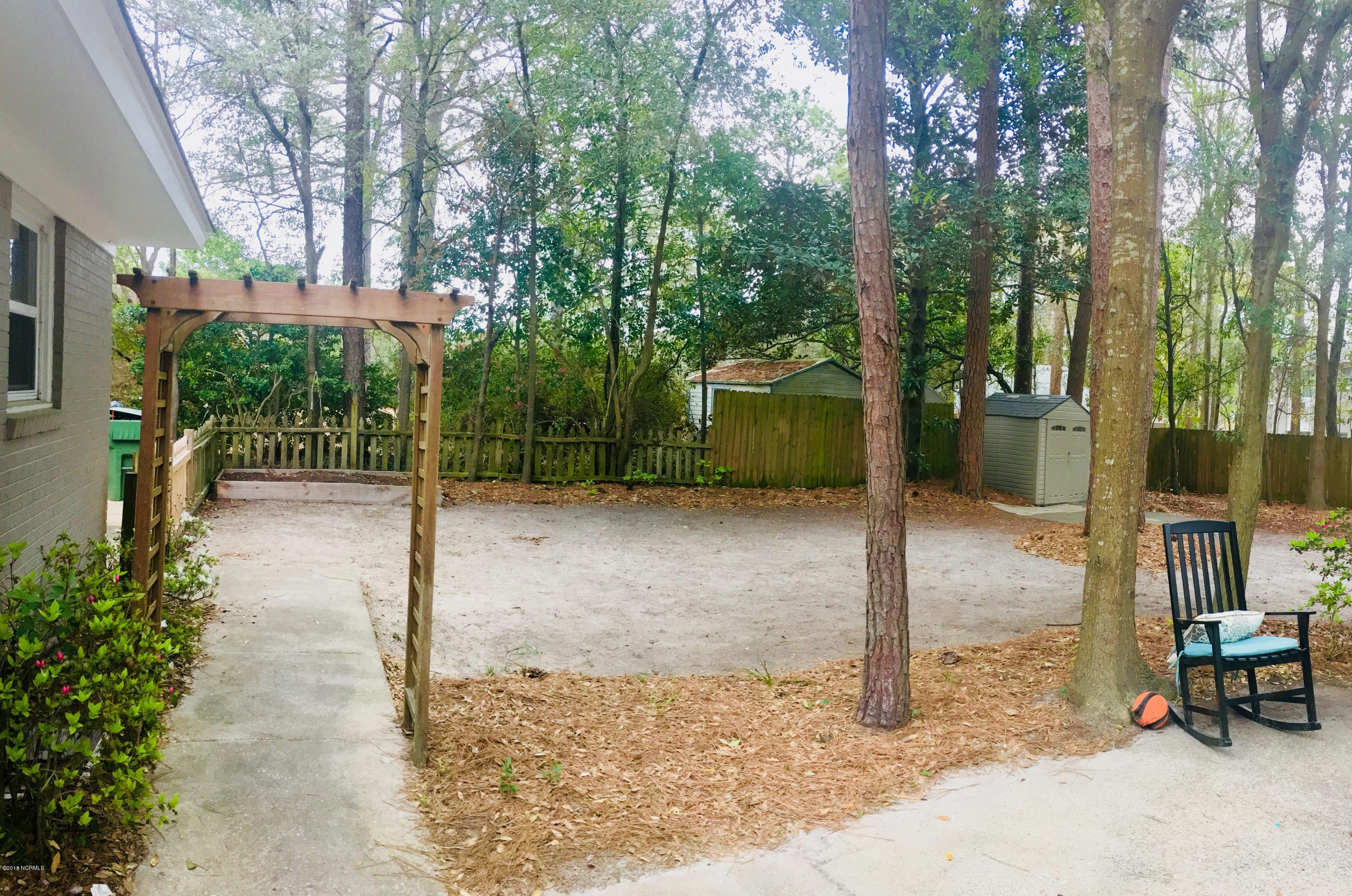 1430 Robin Hood Road Wilmington, NC 28401 - Photo 34 of 35 BACK2