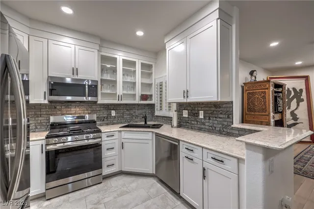 $349,500 | 75 North Valle Verde Drive, Unit 211, Henderson, NV 89074