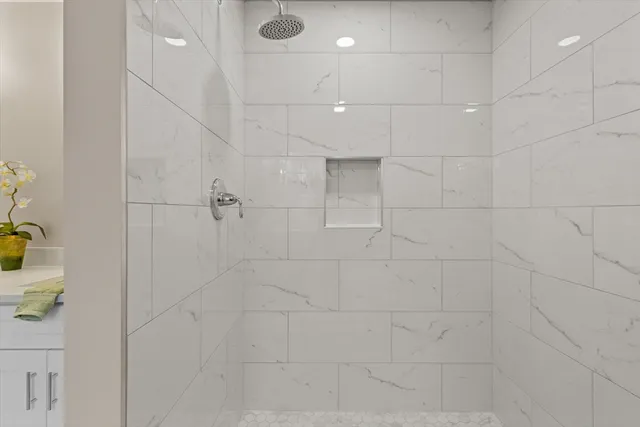 $819,900 | 514 Park Street, Stoughton, MA 02072