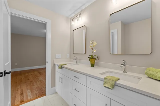 $819,900 | 514 Park Street, Stoughton, MA 02072