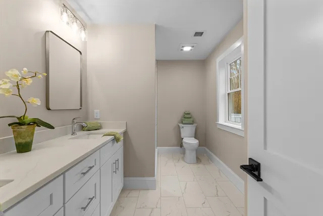 $819,900 | 514 Park Street, Stoughton, MA 02072