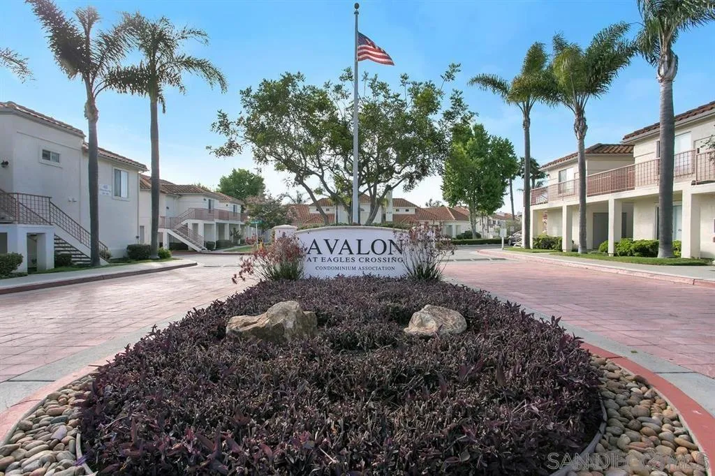 405 Stoney Point Way, Unit 89 Oceanside, CA 92058 - Photo 3 of 20