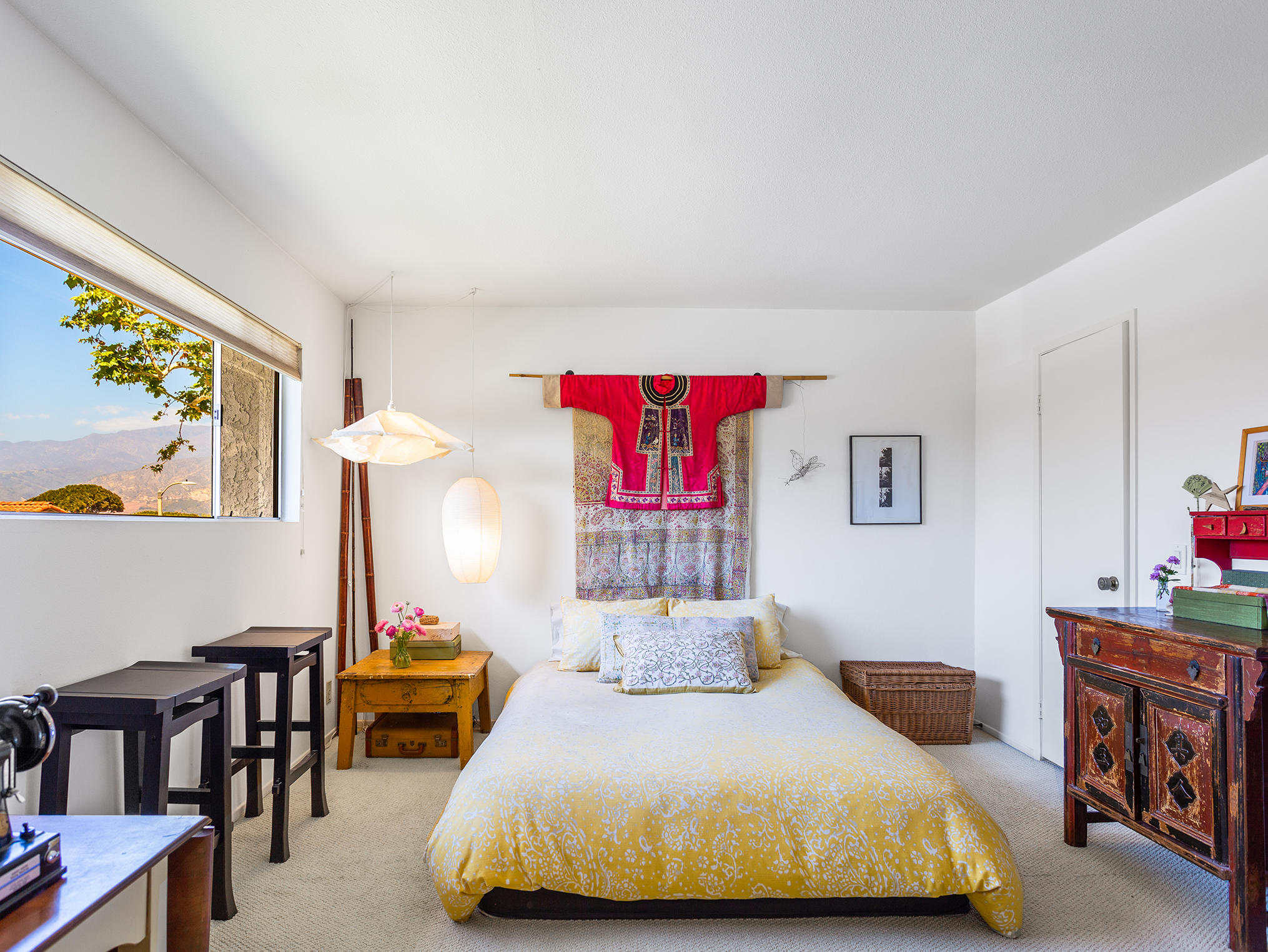 6048 Jacaranda Way, Unit C Carpinteria, CA 93013 - Photo 13 of 24 Primary Bedroom